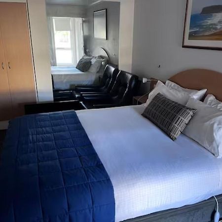 The Dannebrog Lodge Devonport Ngoại thất bức ảnh